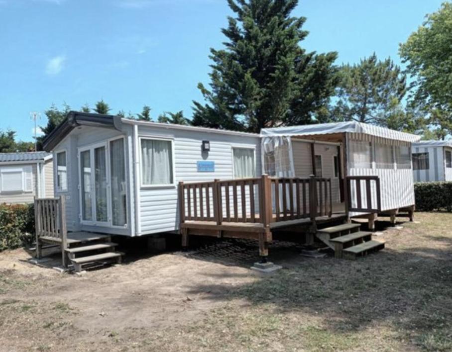 Detente Et Confort Au Bois Dormant Camping 4* Mh240 Σαιν-Ζαν-ντε-Μον Εξωτερικό φωτογραφία